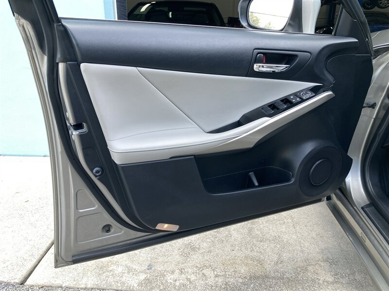 Used 2015 Lexus IS 350 w/ Navigation System Package RWD image 35