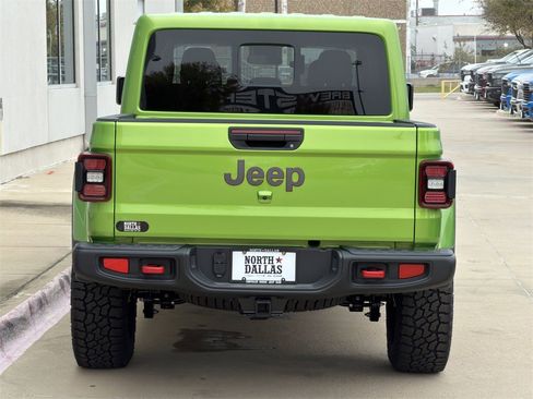 New 2025 Jeep Gladiator Rubicon w/ Convenience Group image 6