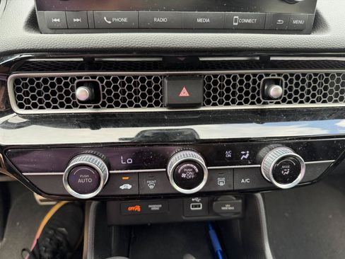 Used 2024 Honda Civic Sport image 16