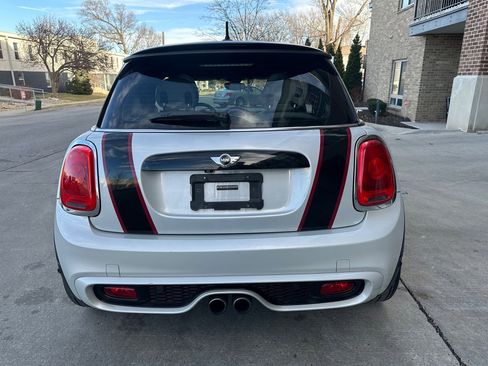 Used 2015 MINI Cooper S image 5
