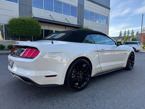 Used 2017 Ford Mustang GT Premium w/ Equipment Group 401A RWD image 13