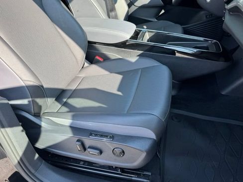Certified 2023 Volkswagen ID.4 S RWD image 27