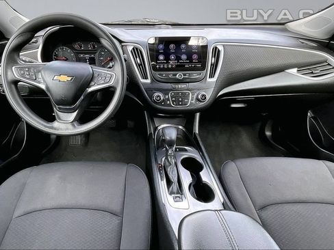 Used 2023 Chevrolet Malibu LT FWD image 16