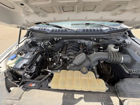 Used 2018 Ford F150 XL w/ Equipment Group 101A Mid AWD/4WD image 13