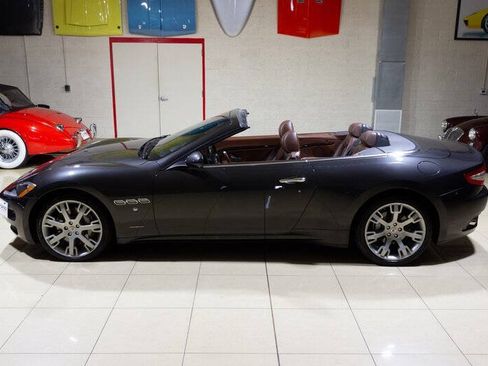 Used 2012 Maserati GranTurismo Convertible RWD image 7