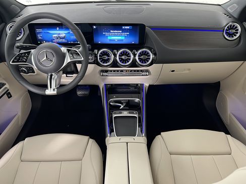 New 2026 Mercedes-Benz GLA 250 4MATIC image 23