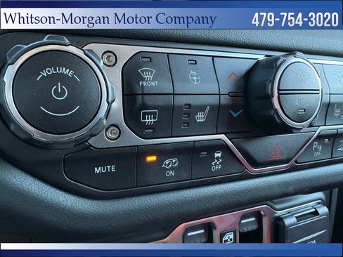 Used 2024 Jeep Wrangler Unlimited Rubicon 392 AWD/4WD image 39
