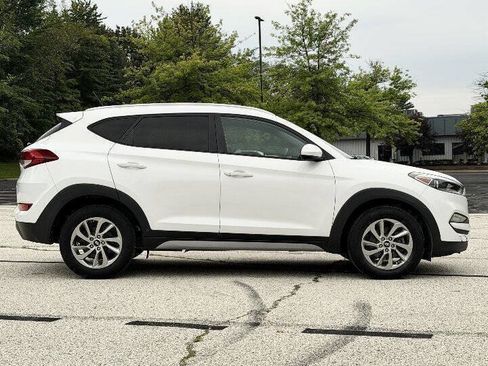 Used 2017 Hyundai Tucson SE w/ SE Popular Package 02 AWD/4WD image 11