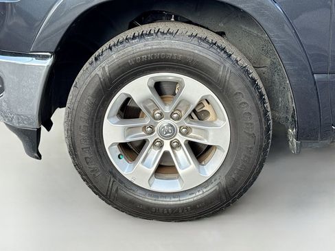 Used 2020 RAM 1500 Laramie AWD/4WD image 31