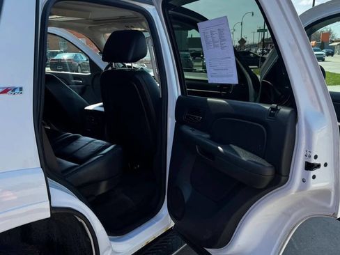 Used 2013 Chevrolet Tahoe LT AWD/4WD image 15