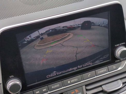 Used 2024 Nissan Altima 2.5 SR image 14