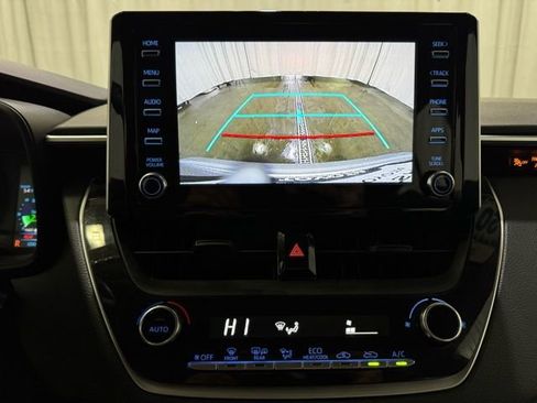 Certified 2020 Toyota Corolla LE image 18