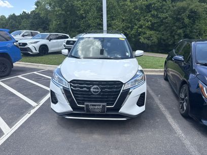 Used 2023 Nissan Kicks SV