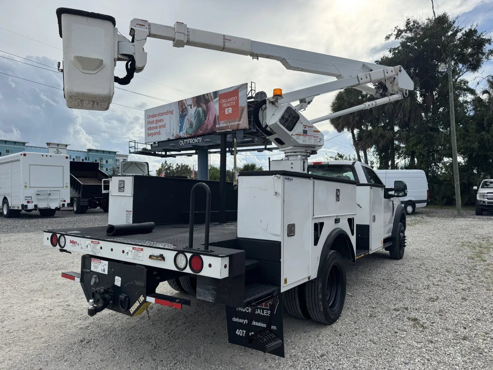 Used 2019 Ford F550 4x4 Regular Cab Super Duty image 6