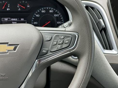 Used 2023 Chevrolet Malibu LT FWD image 10