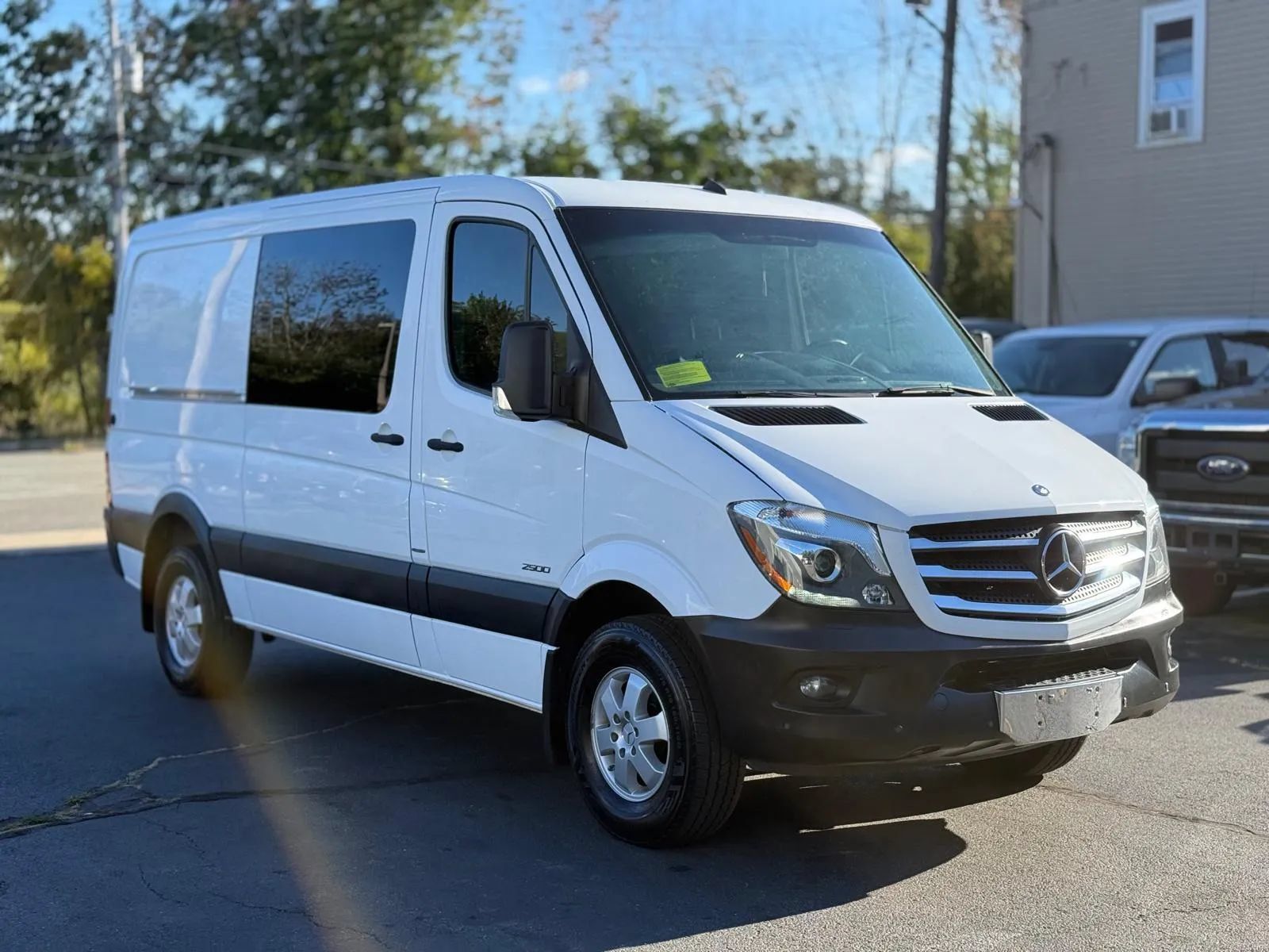Used 2014 Mercedes-Benz Sprinter 2500 image 3