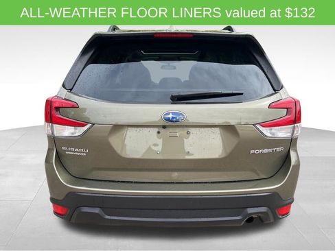 Used 2023 Subaru Forester Premium AWD/4WD image 6