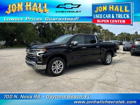 Used 2022 Chevrolet Silverado 1500 LTZ w/ Technology Package AWD/4WD image 2