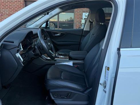 Used 2022 Audi Q7 3.0T Premium Plus image 26