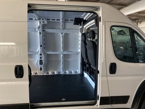 New 2025 RAM ProMaster 2500 w/ Convenience Group image 6