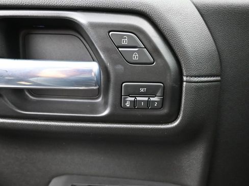 Used 2020 Chevrolet Silverado 1500 High Country image 26