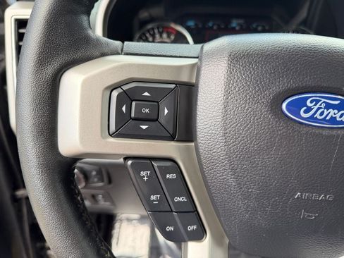Used 2020 Ford F150 Lariat w/ Trailer Tow Package AWD/4WD image 15