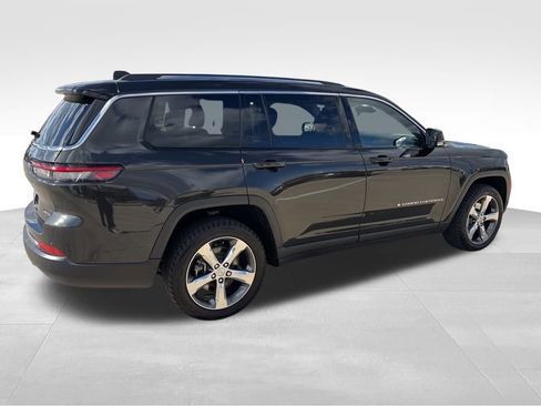 Used 2022 Jeep Grand Cherokee L Limited image 7