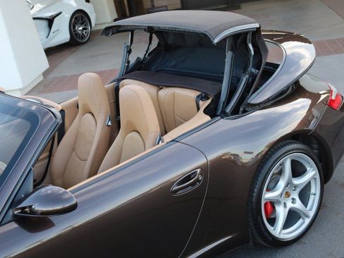 Used 2008 Porsche 911 Carrera S RWD image 65
