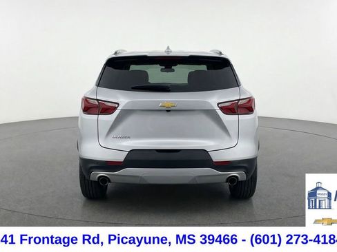 Used 2024 Chevrolet Blazer LT w/ Convenience Package image 8