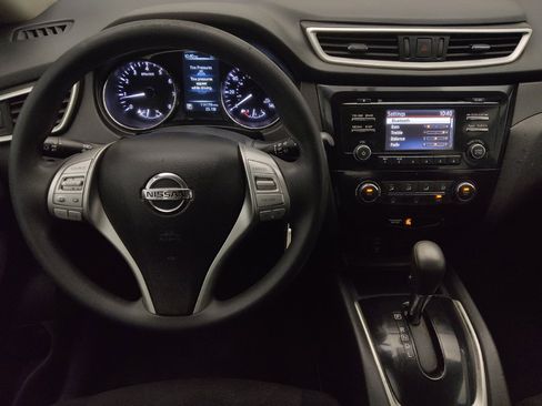Used 2016 Nissan Rogue S AWD/4WD image 22