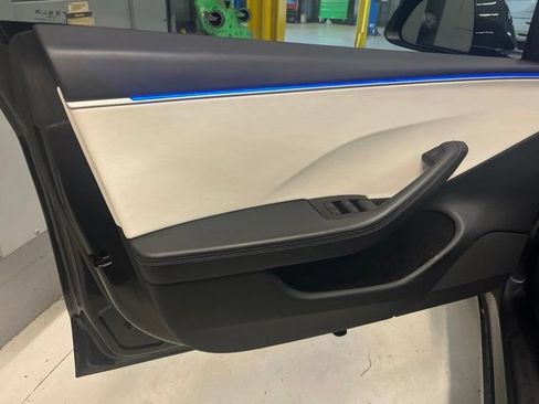 Used 2024 Tesla Model 3 Standard Range RWD image 16