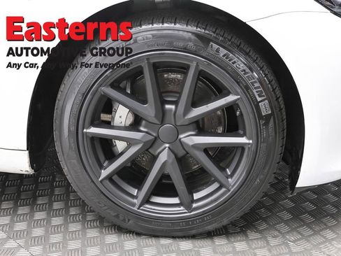 Used 2023 Tesla Model 3 Standard Range image 25