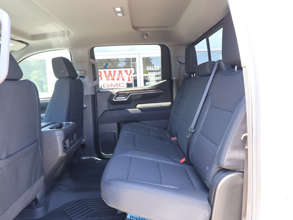 New 2026 Chevrolet Silverado 1500 LT Trail Boss w/ Convenience Package II AWD/4WD image 28