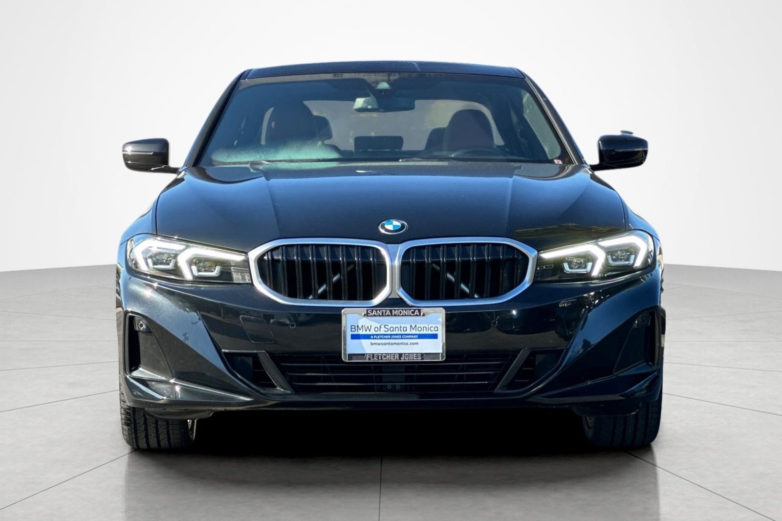 Used 2023 BMW 330i Sedan w/ Convenience Package RWD image 8