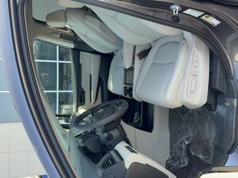 New 2026 Honda Odyssey EX-L image 10