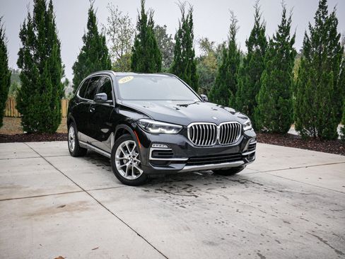 Used 2021 BMW X5 sDrive40i image 2