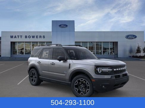 New 2025 Ford Bronco Sport Outer Banks w/ Outer Banks Tech Package+ AWD/4WD image 9