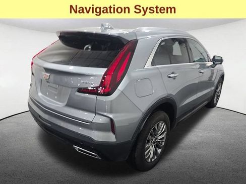 Used 2025 Cadillac XT4 Premium Luxury AWD/4WD image 4