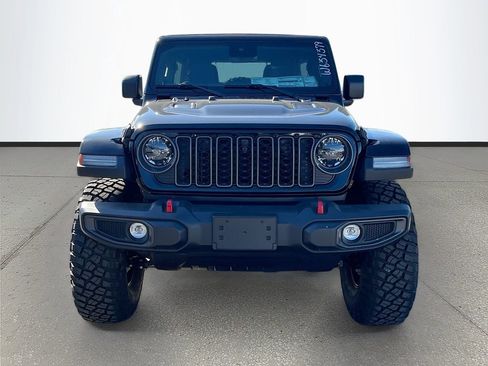 New 2025 Jeep Wrangler Unlimited Rubicon w/ Convenience Group AWD/4WD image 2