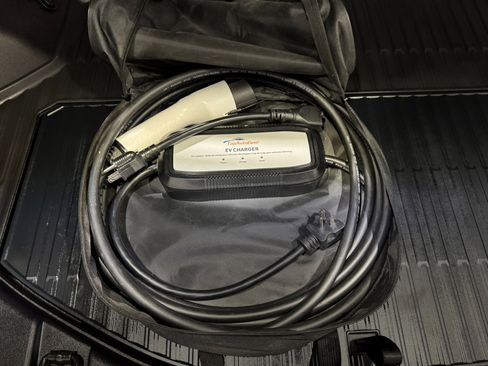 Used 2023 Ford F150 Lightning XLT image 68