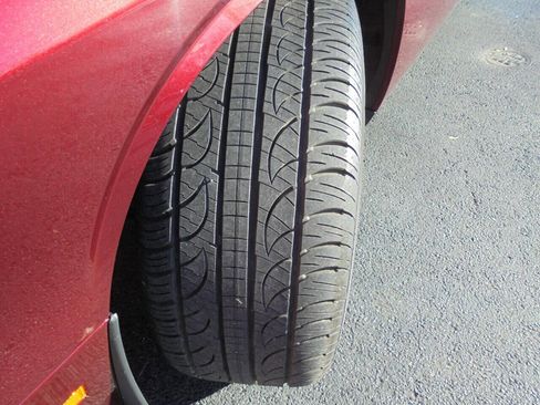 Used 2020 Dodge Challenger SRT Hellcat image 32