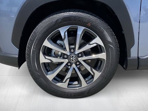 Certified 2023 Toyota Corolla Cross XLE w/ Convenience Package AWD/4WD image 14