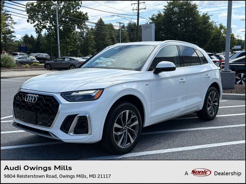 Used 2023 Audi Q5 2.0T Premium Plus w/ Premium Plus Package AWD/4WD image 1