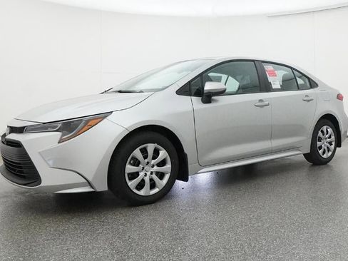 New 2026 Toyota Corolla LE image 17