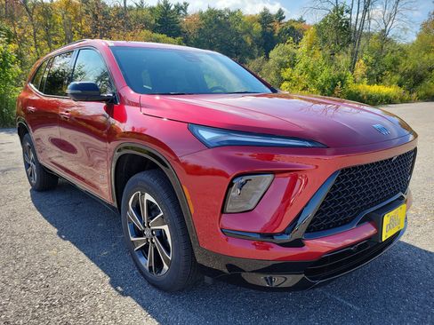 New 2026 Buick Enclave Sport Touring image 9