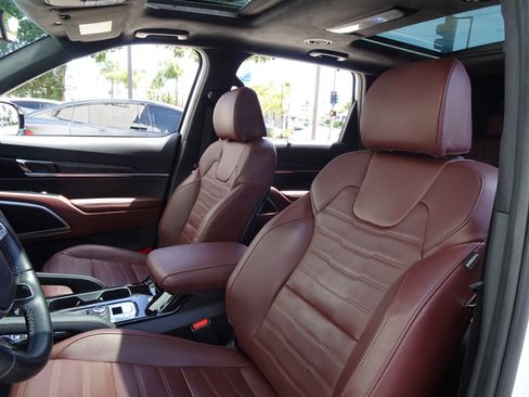 Used 2024 Kia Telluride SX Prestige AWD/4WD image 12