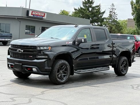 Used 2020 Chevrolet Silverado 1500 LT Trail Boss AWD/4WD image 8