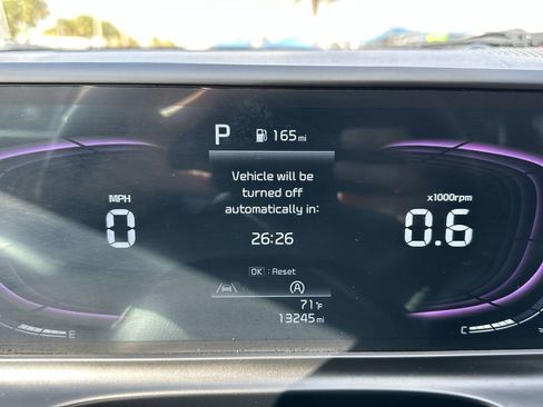 Used 2025 Kia Seltos S image 21