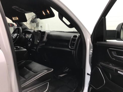 Used 2025 RAM 1500 Laramie image 34