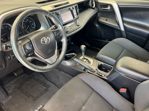Certified 2016 Toyota RAV4 XLE AWD/4WD image 11